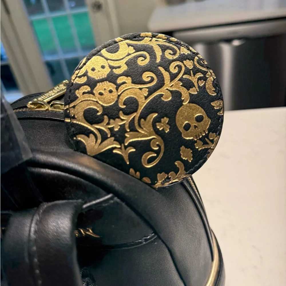 NWT Disney Pirates of the Caribbean Loungefly Mini Backpack